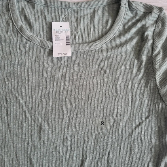 Maurices  24/7 Flawless Solid Rib Knit Tuck In Tee - Picture 3 of 5